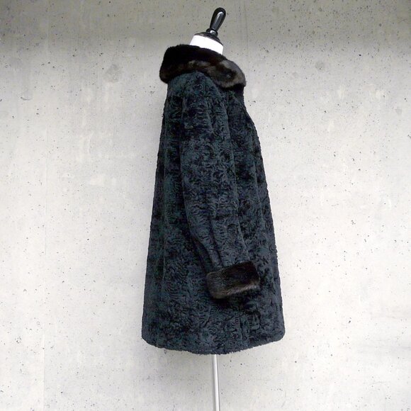 Vintage Dubrowsky & Joseph faux fur Persian / curly lamb coat / jacket, SM-MED - Picture 3 of 10